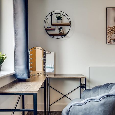 Pluxa Globe - Spacious Apartment In Jq With Parking برمنغهام المظهر الخارجي الصورة