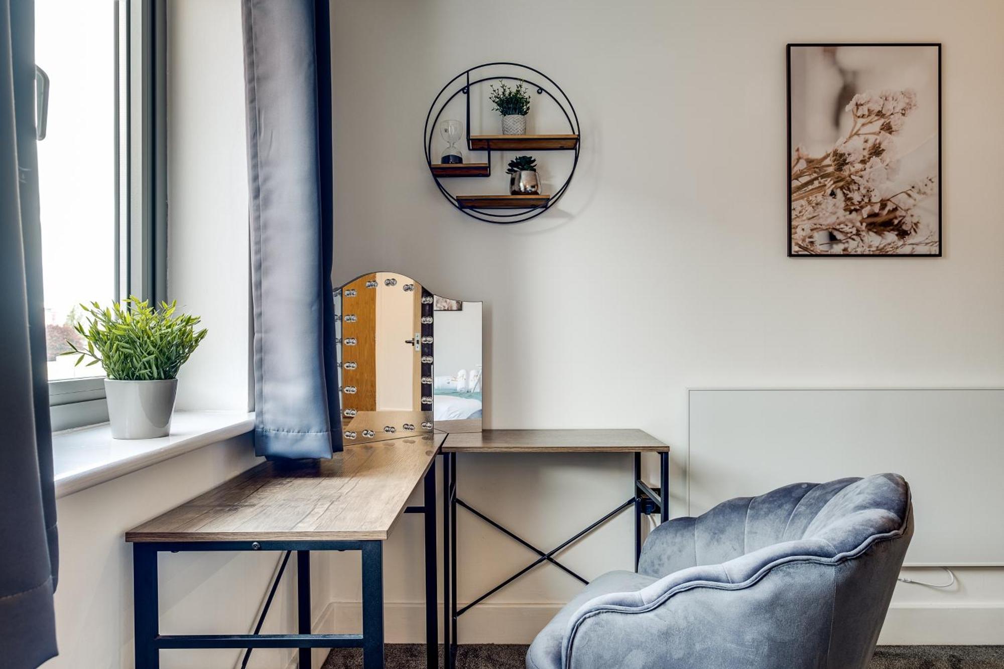 Pluxa Globe - Spacious Apartment In Jq With Parking برمنغهام المظهر الخارجي الصورة